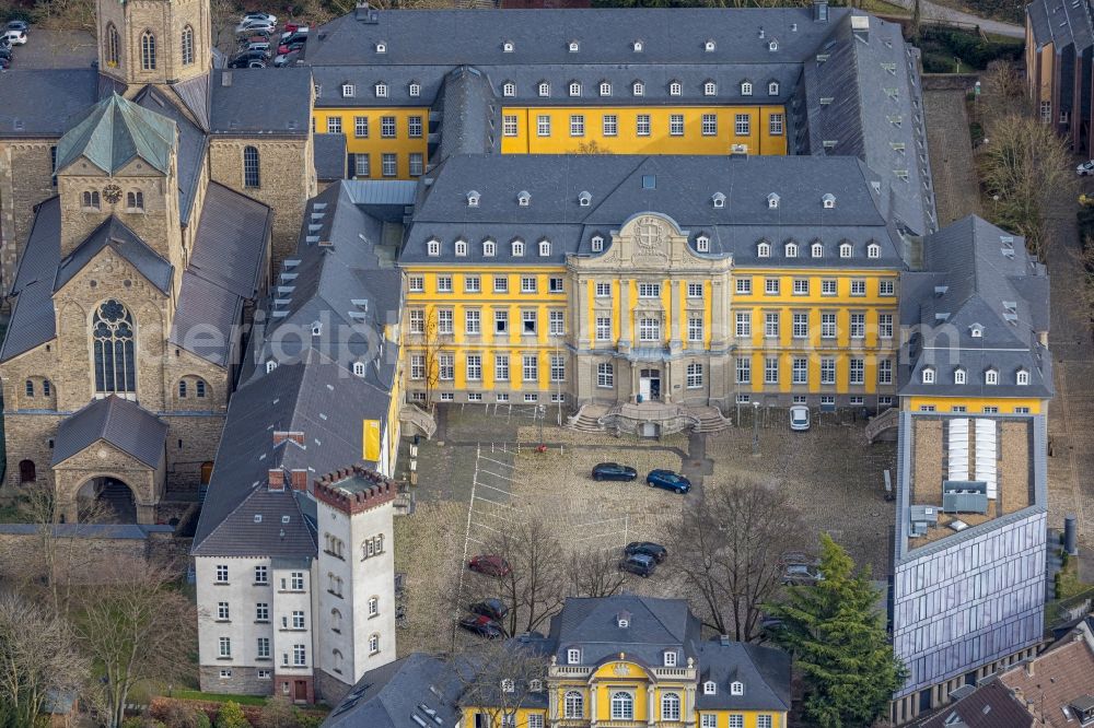 Aerial photograph Werden - Museum building ensemble Basilika Sankt Ludgerus in Werden at Ruhrgebiet in the state North Rhine-Westphalia, Germany