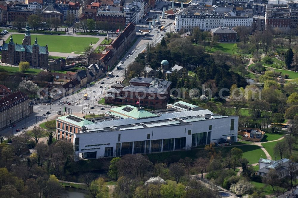 Aerial image Kopenhagen - Museum building ensemble SMK Statens Museum for Kunst Solvgade in Copenhagen in Region Hovedstaden, Denmark