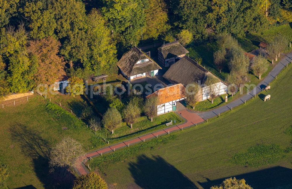 Aerial image Grefrath - Museum building ensemble Spielzeugmuseum of Niederrheinischen Freilichtmuseums in the district Vinkrath in Grefrath in the state North Rhine-Westphalia, Germany