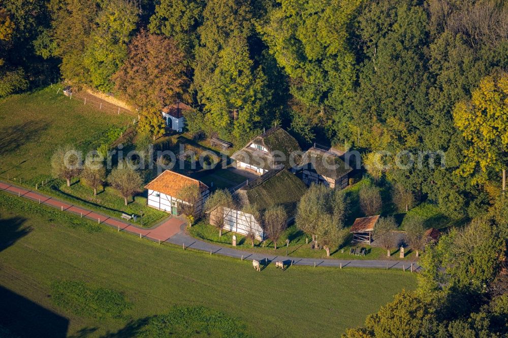 Aerial photograph Grefrath - Museum building ensemble Spielzeugmuseum of Niederrheinischen Freilichtmuseums in the district Vinkrath in Grefrath in the state North Rhine-Westphalia, Germany