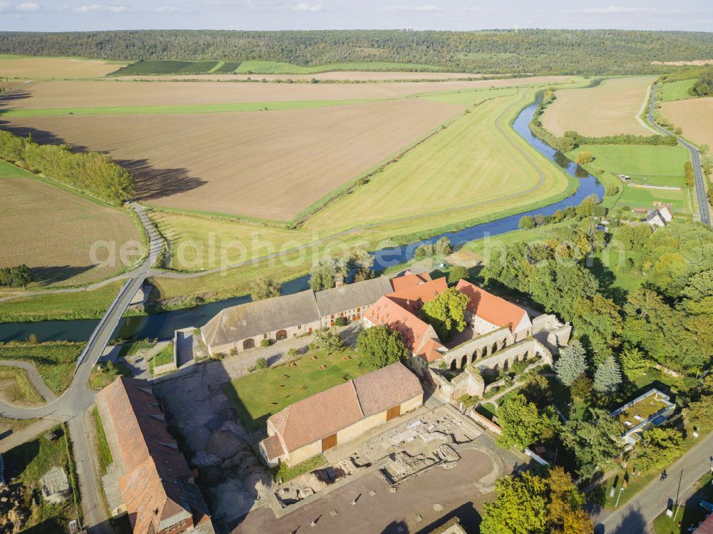 Aerial photograph Kaiserpfalz - Museum building ensemble Stiftung Kloster and Kaiserpfalz Memleben on Thomas-Muentzer-Strasse in Kaiserpfalz in the state Saxony-Anhalt, Germany