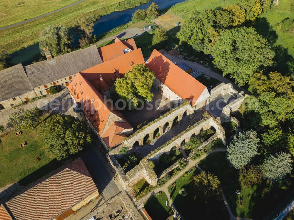 Kaiserpfalz from the bird's eye view: Museum building ensemble Stiftung Kloster and Kaiserpfalz Memleben on Thomas-Muentzer-Strasse in Kaiserpfalz in the state Saxony-Anhalt, Germany