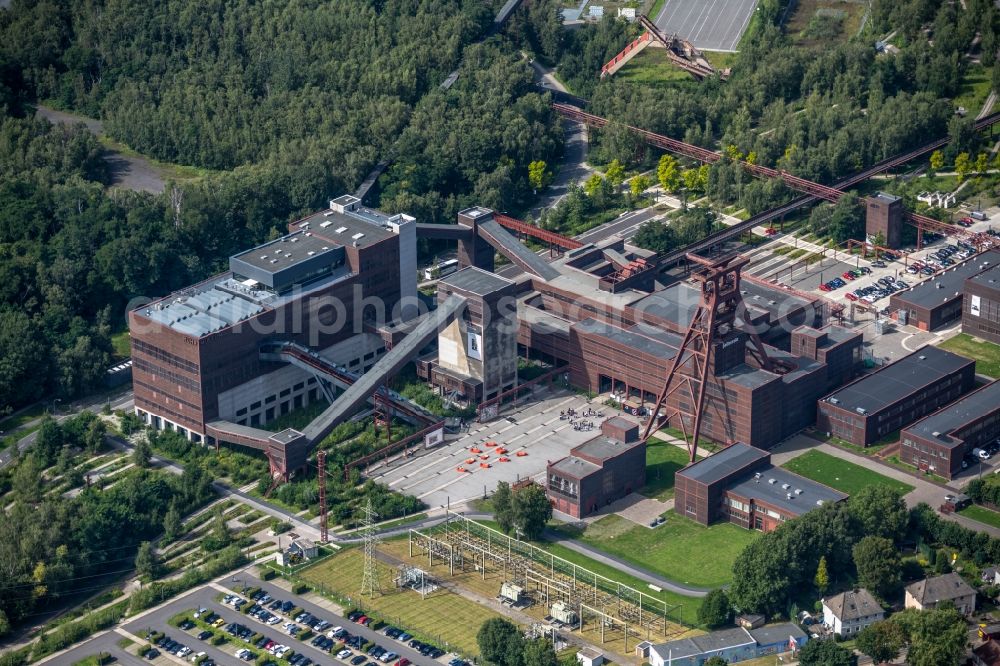 Essen from the bird's eye view: Museum building ensemble pit - Ruhr Museum in Essen in the state North Rhine-Westphalia