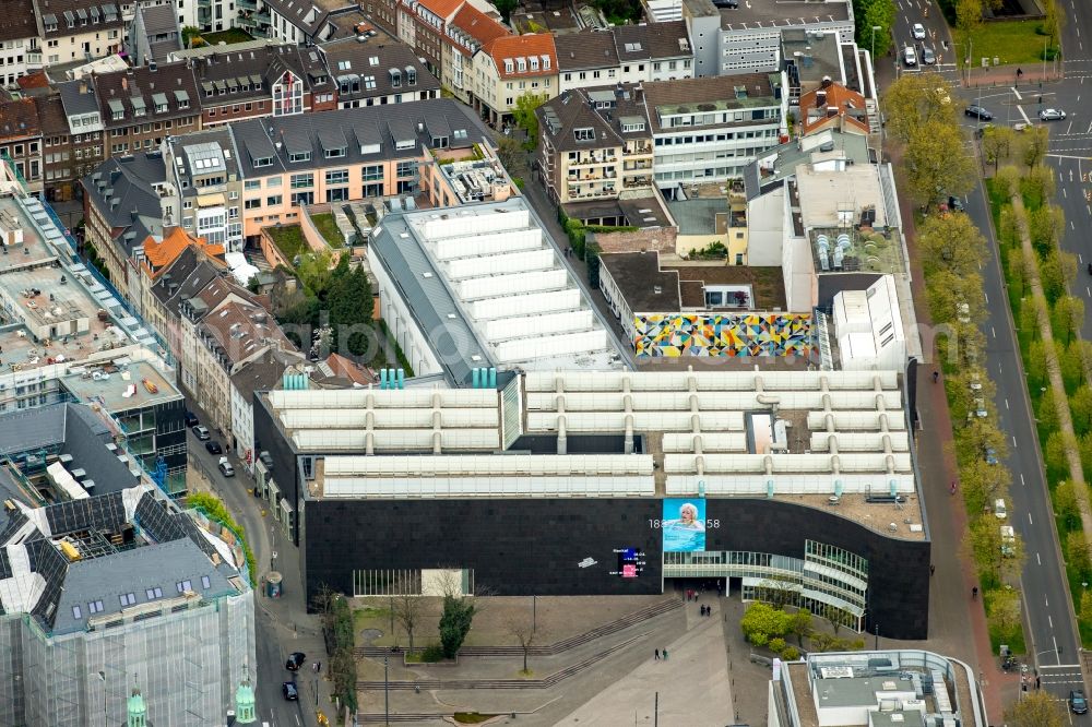 Düsseldorf from the bird's eye view: Museum building and exhibition center K20 with the art collection of North Rhine-Westphalia in Duesseldorf in the state of North Rhine-Westphalia