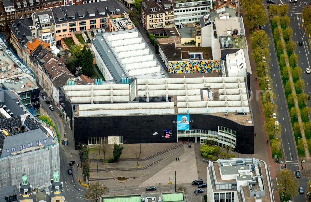 Aerial image Düsseldorf - Museum building and exhibition center K20 with the art collection of North Rhine-Westphalia in Duesseldorf in the state of North Rhine-Westphalia