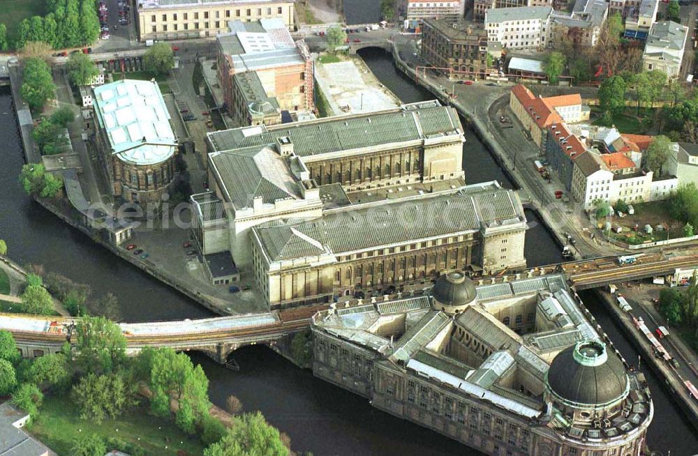 Berlin from above - Museumsinsel in Berlin-Mitte