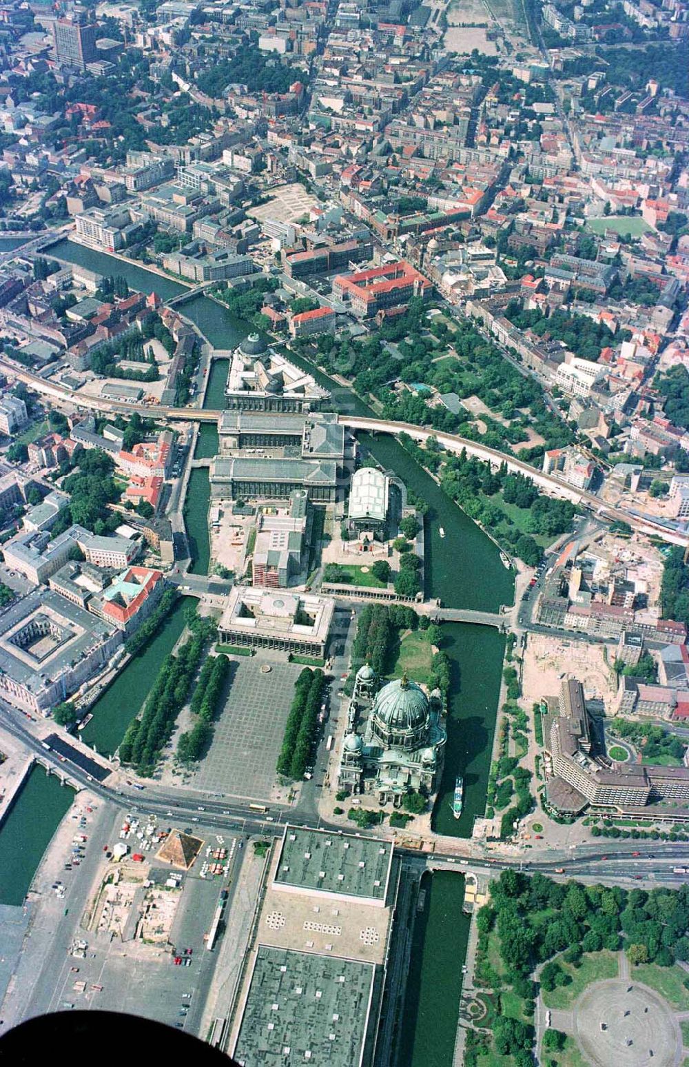 Berlin from above - Museumsinsel in Berlin-Mitte