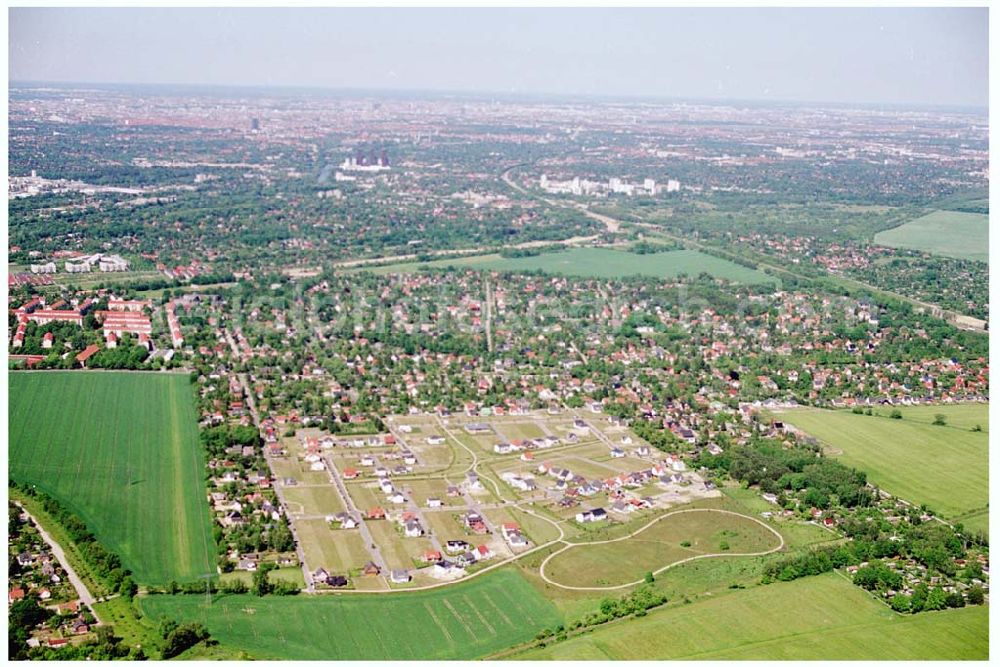 Aerial image Teltow / BRB - Bau des Musikerviertels der Deutschen Post Immobilien an der Beethovenstraße in Teltow / Brandenburg. Herr Ing. Manfreg San der Deutsche Post AG, Charles-de-Gaulle-Straße 20, 53113 Bonn,Tel. 0228-182-4202