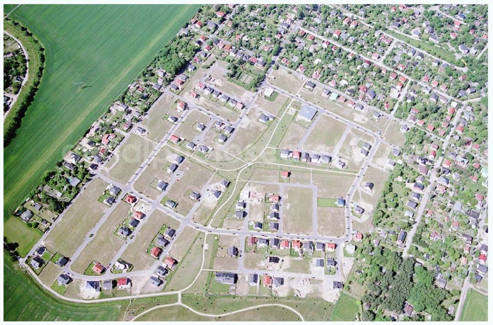 Teltow / Brandenburg from above - Bau des Musikerviertels der Deutschen Post Immobilien an der Beethovenstraße in Teltow / Brandenburg. Herr Dipl.-Ing. Manfred von Sanden Deutsche Post AG, Charles-de-Gaulle-Straße 20, 53113 Bonn,Tel. 0228-182-4202