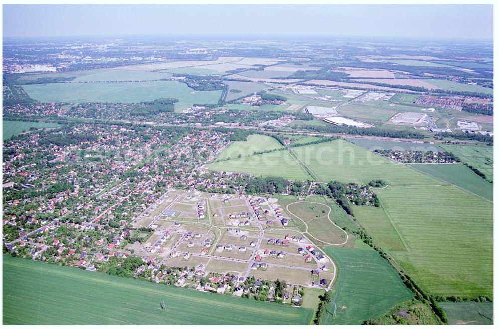 Aerial image Teltow / Brandenburg - Bau des Musikerviertels der Deutschen Post Immobilien an der Beethovenstraße in Teltow / Brandenburg. Herr Dipl.-Ing. Manfred von Sanden Deutsche Post AG, Charles-de-Gaulle-Straße 20, 53113 Bonn,Tel. 0228-182-4202