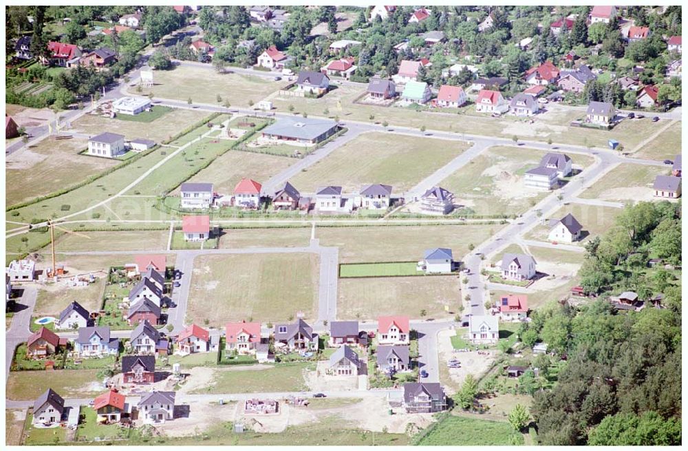 Teltow / Brandenburg from the bird's eye view: Bau des Musikerviertels der Deutschen Post Immobilien an der Beethovenstraße in Teltow / Brandenburg. Herr Dipl.-Ing. Manfred von Sanden Deutsche Post AG, Charles-de-Gaulle-Straße 20, 53113 Bonn,Tel. 0228-182-4202