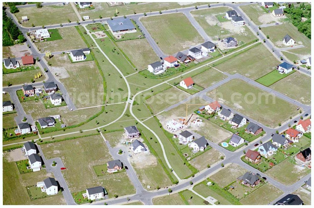 Aerial photograph Teltow / Brandenburg - Bau des Musikerviertels der Deutschen Post Immobilien an der Beethovenstraße in Teltow / Brandenburg. Herr Dipl.-Ing. Manfred von Sanden Deutsche Post AG, Charles-de-Gaulle-Straße 20, 53113 Bonn,Tel. 0228-182-4202