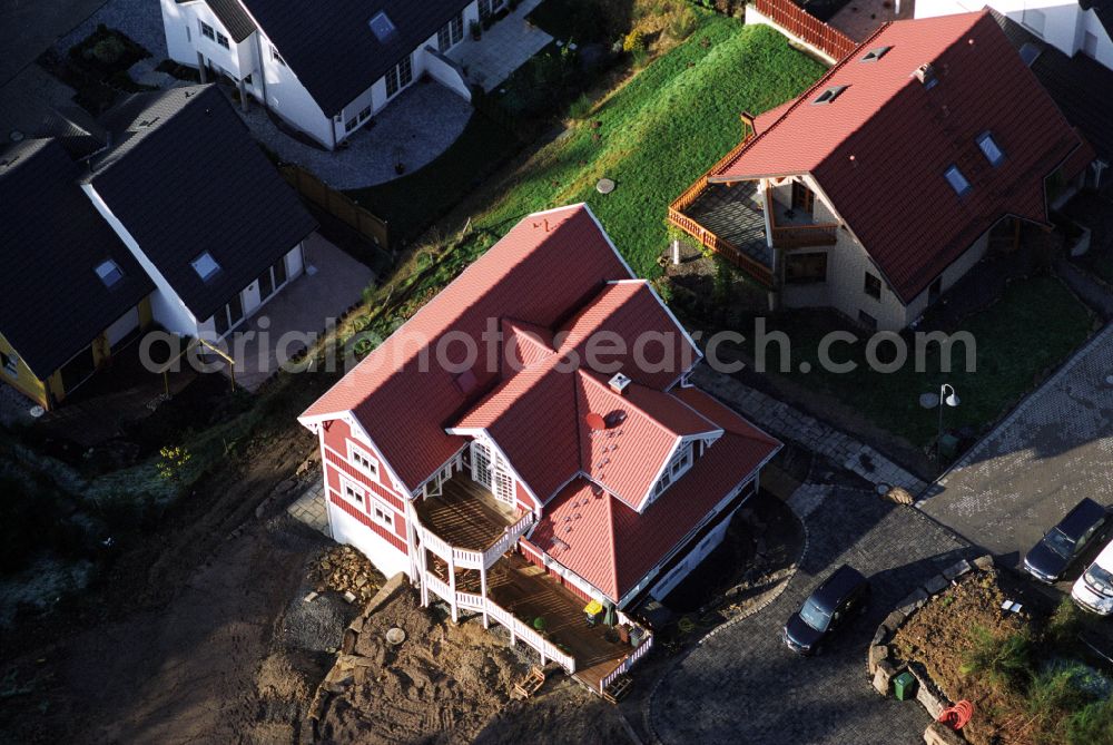 Engelskirchen from the bird's eye view: Model house single-family house of the company Schwedenhaus on the street Sachsenweg in the district Ruenderoth in Engelskirchen in the state North Rhine-Westphalia, Germany