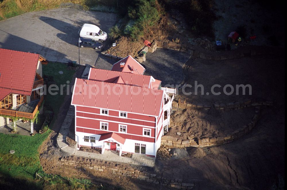 Engelskirchen from the bird's eye view: Model house single-family house of the company Schwedenhaus on the street Sachsenweg in the district Ruenderoth in Engelskirchen in the state North Rhine-Westphalia, Germany