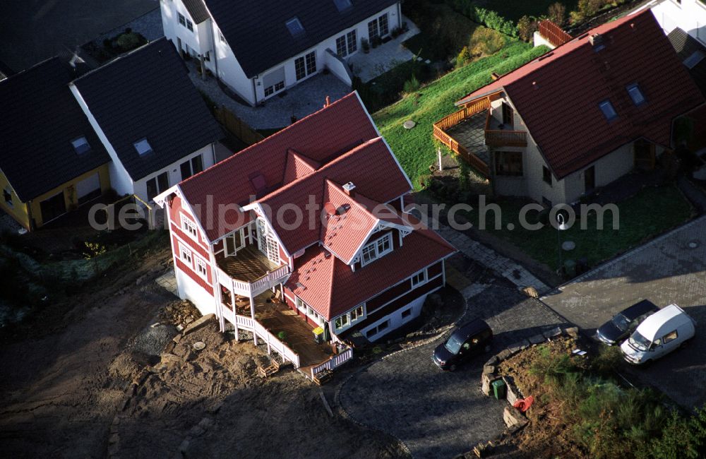 Aerial image Engelskirchen - Model house single-family house of the company Schwedenhaus on the street Sachsenweg in the district Ruenderoth in Engelskirchen in the state North Rhine-Westphalia, Germany