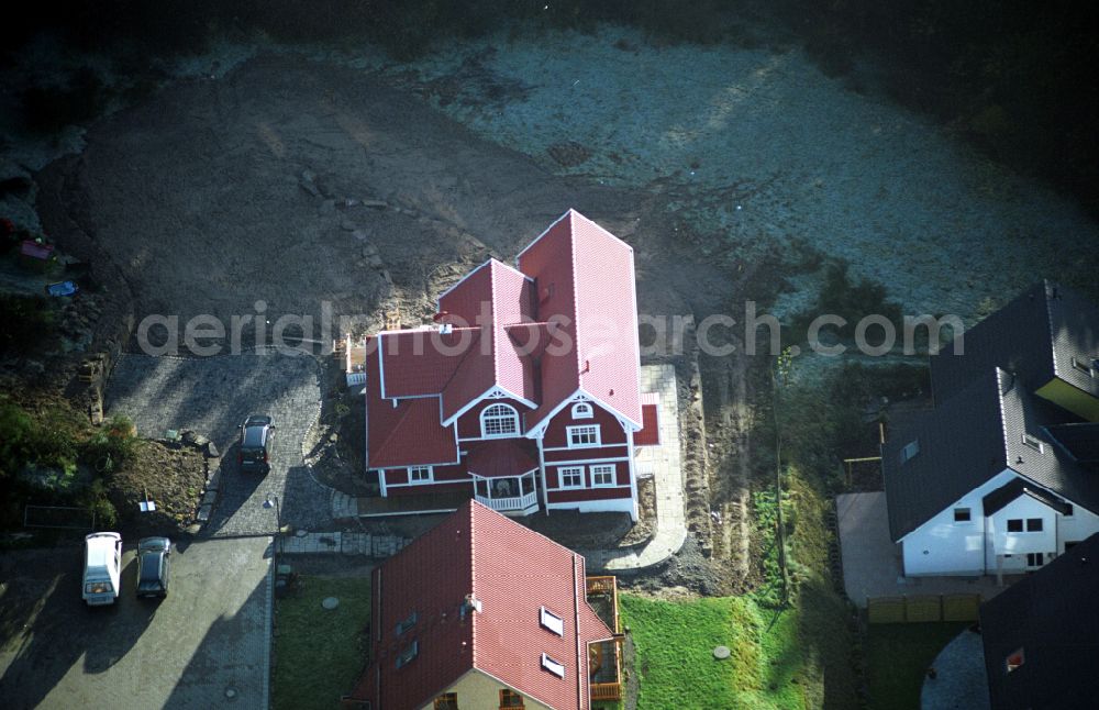 Aerial image Engelskirchen - Model house single-family house of the company Schwedenhaus on the street Sachsenweg in the district Ruenderoth in Engelskirchen in the state North Rhine-Westphalia, Germany