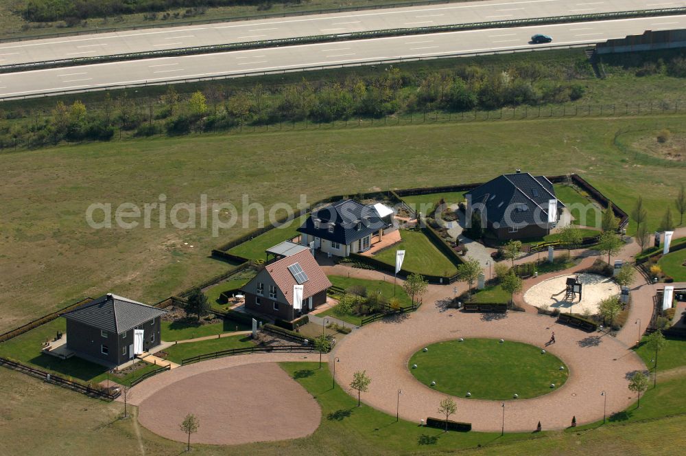 Grebs from the bird's eye view: Residential area model home park- single-family house- settlement on street Am Massivhauspark in Grebs in the state Brandenburg, Germany