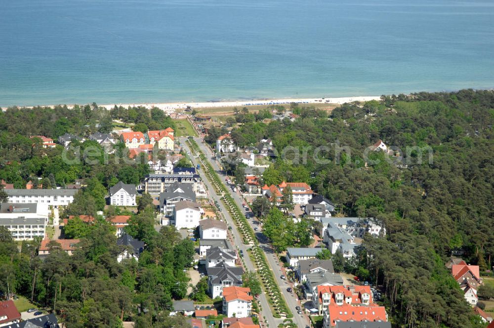 BAABE from the bird's eye view: Blick auf die Mutter und Kind- Klinik der AWO Sano gGmbH an der Strandstrasse 20 in 18586 Ostseebad Baabe.