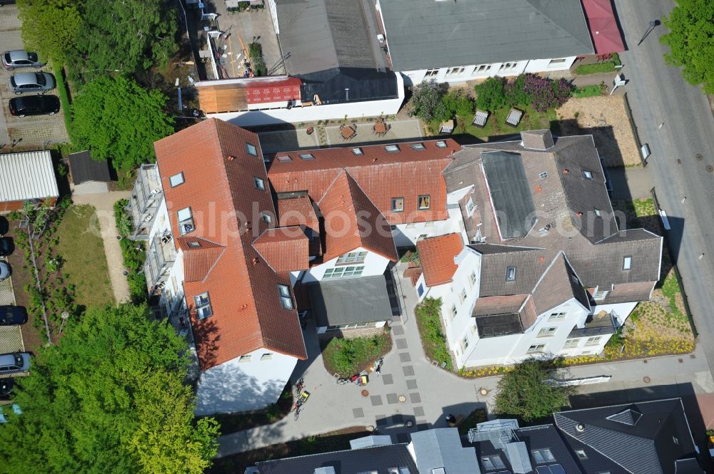 Aerial photograph Kühlungsborn - Mother-child nursing center of the AWO Sano gGmbH at the beach of the Baltic Sea in Kühlungsborn in Mecklenburg-Western Pomerania