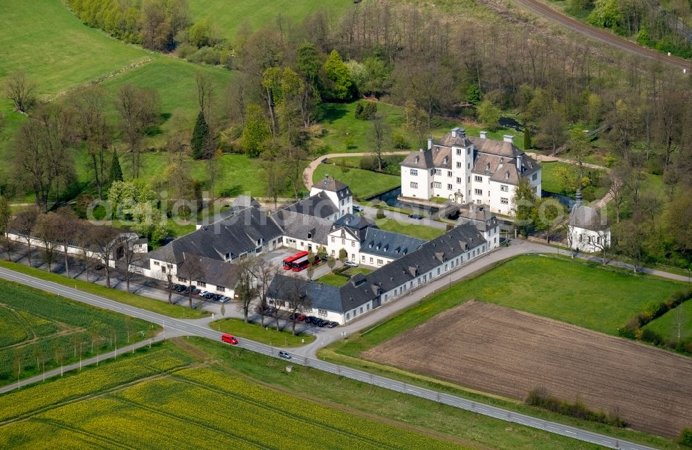 Aerial image Meschede - Depot of the Municipal Transport Company BRS Busverkehr Ruhr-Sieg GmbH Laer in the district Enste in Meschede in the state North Rhine-Westphalia