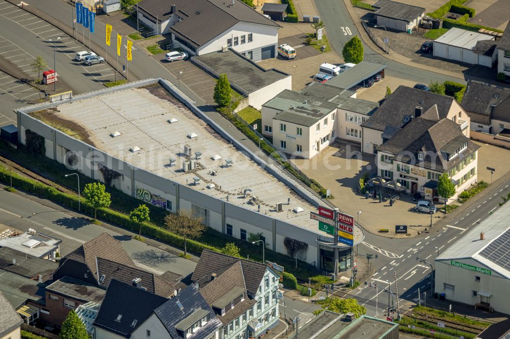 Brilon from the bird's eye view: Building complex of local supply center on street Freiladestrasse in Brilon at Sauerland in the state North Rhine-Westphalia, Germany