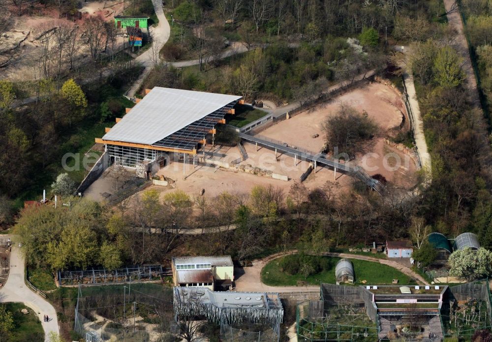 Aerial photograph Erfurt - Rhino conditioning - Rhino house in the Thuringian Zoo Park in Erfurt in Thuringia