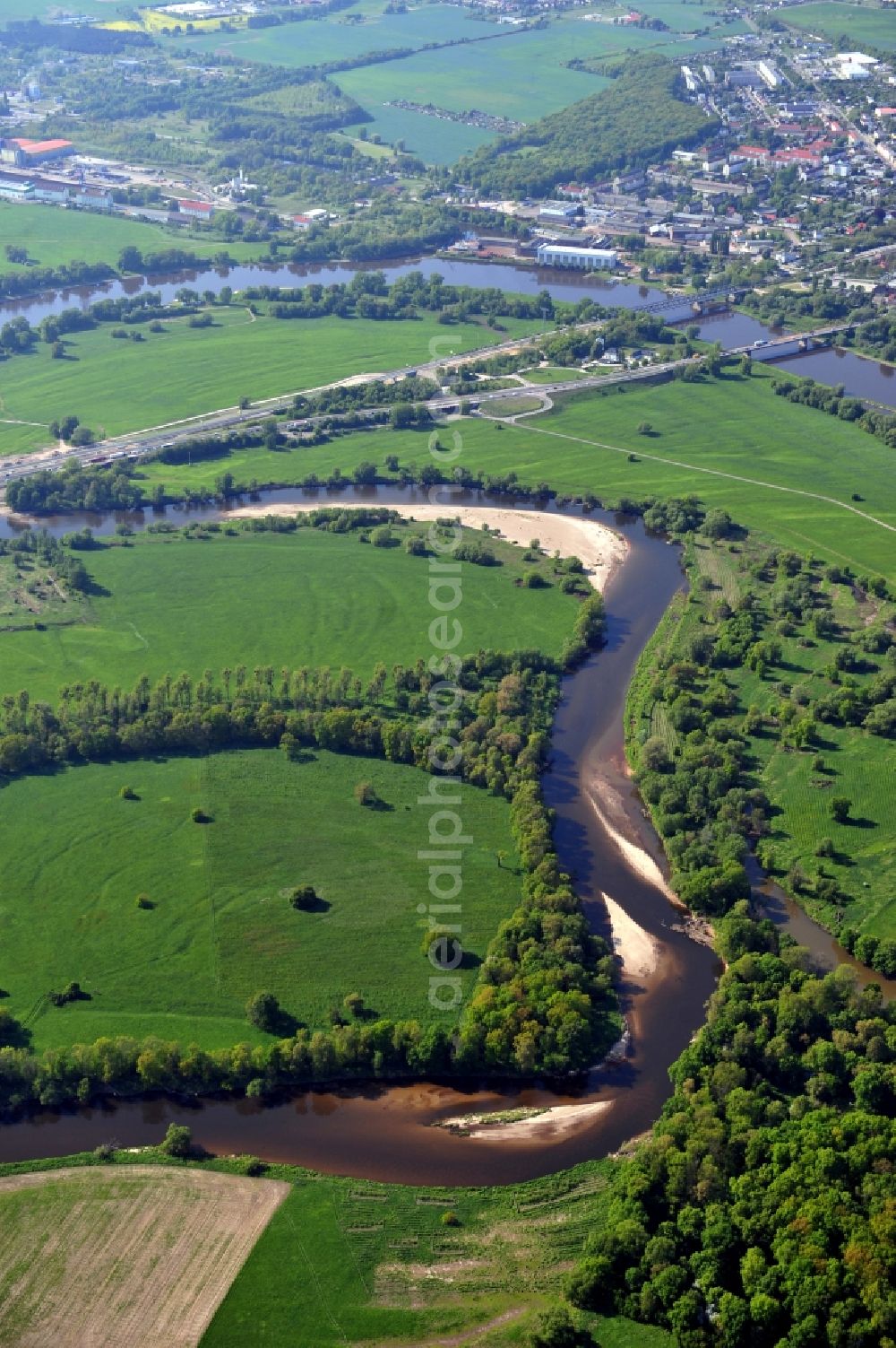 Aerial photograph Dessau-Roßlau - The nature reserve Untere Mulde located in the Biosphere reserve Middle Elbe River at Dessau-Rosslau in the state Saxony-Anhalt, and includes a 25 km course of the Mulde river to the mouth of the Elbe