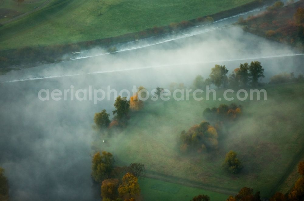 Essen from above - Fog over the autumnal riverbank of the Ruhrbogen Ueberruhr area in Essen in the state North Rhine-Westphalia