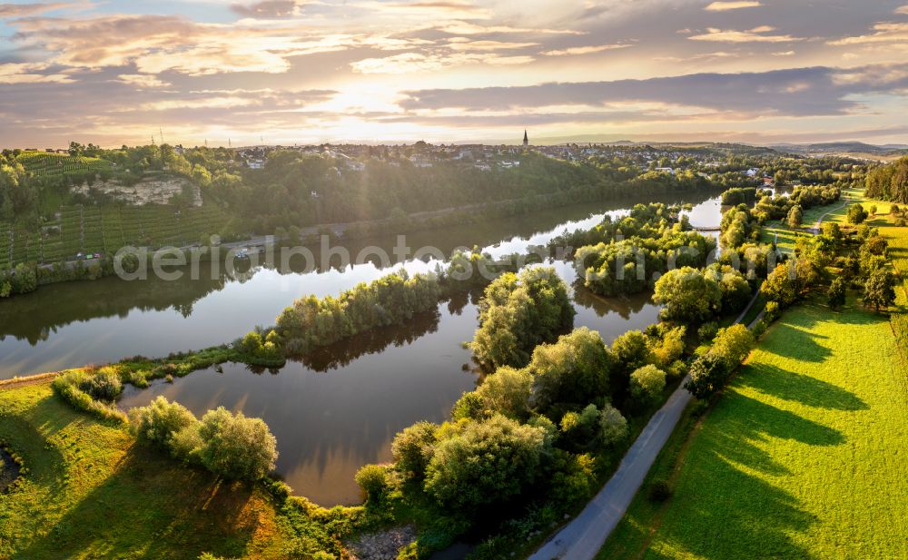 Aerial photograph Ludwigsburg - Neckar Biotop Zugwiesen and renaturation of the river course in Ludwigsburg-Poppenweiler in the state of Baden-Wuerttemberg, Germany