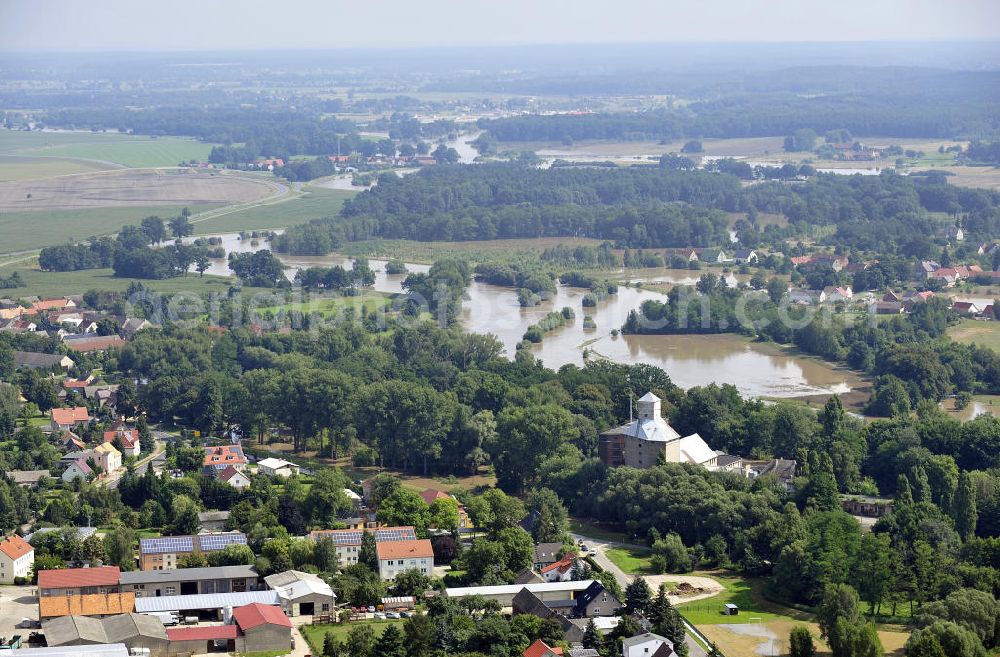 Aerial image Gastrose-Kerkwitz - Blick auf das Neiße-Hochwasser in Gastrose-Kerkwitz, Brandenburg. View of the Neisse flood in Gastrose-Kerkwitz, Brandenburg.