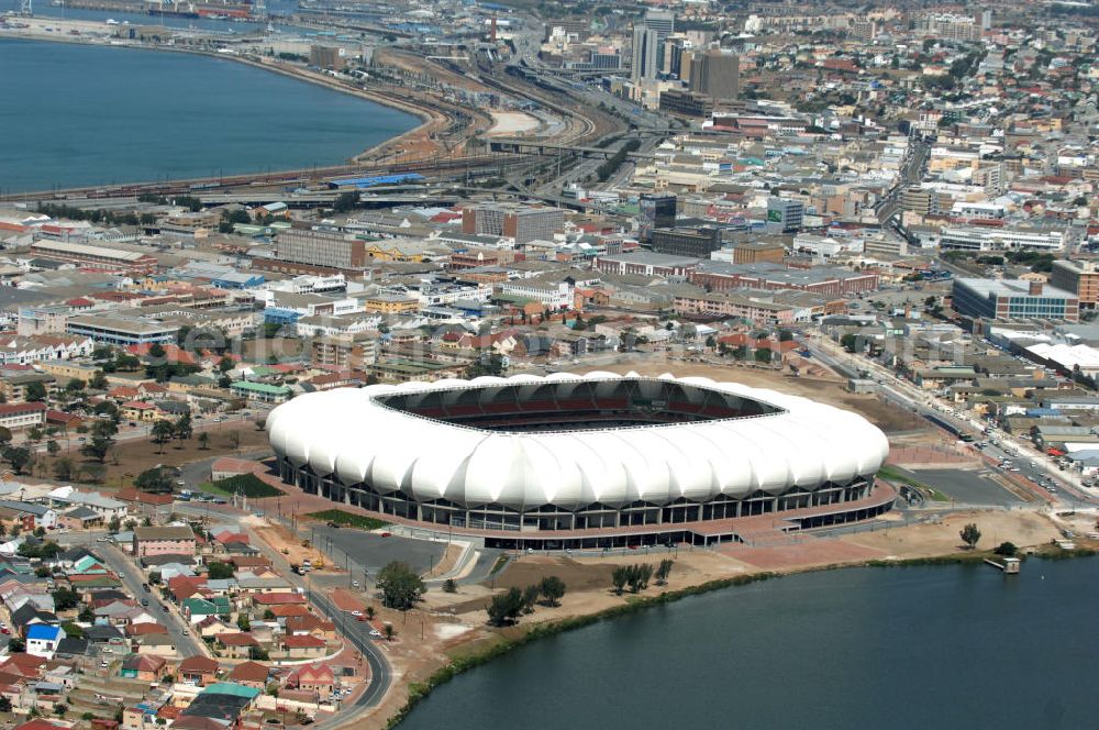 Port Elizabeth from above - Blick auf das Nelson - Mandela - Bay - Stadion in Port Elizabeth in der Provinz Eastern Cape in Südafrika vor der Fußball-Weltmeisterschaft 2010. View of the Nelson-Mandela-Bay-Stadium in Port Elizabeth in South Africa for the FIFA World Cup 2010.