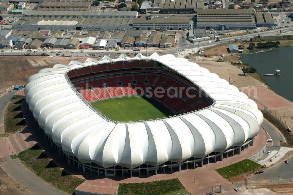 Port Elizabeth from above - Blick auf das Nelson - Mandela - Bay - Stadion in Port Elizabeth in der Provinz Eastern Cape in Südafrika vor der Fußball-Weltmeisterschaft 2010. View of the Nelson-Mandela-Bay-Stadium in Port Elizabeth in South Africa for the FIFA World Cup 2010.