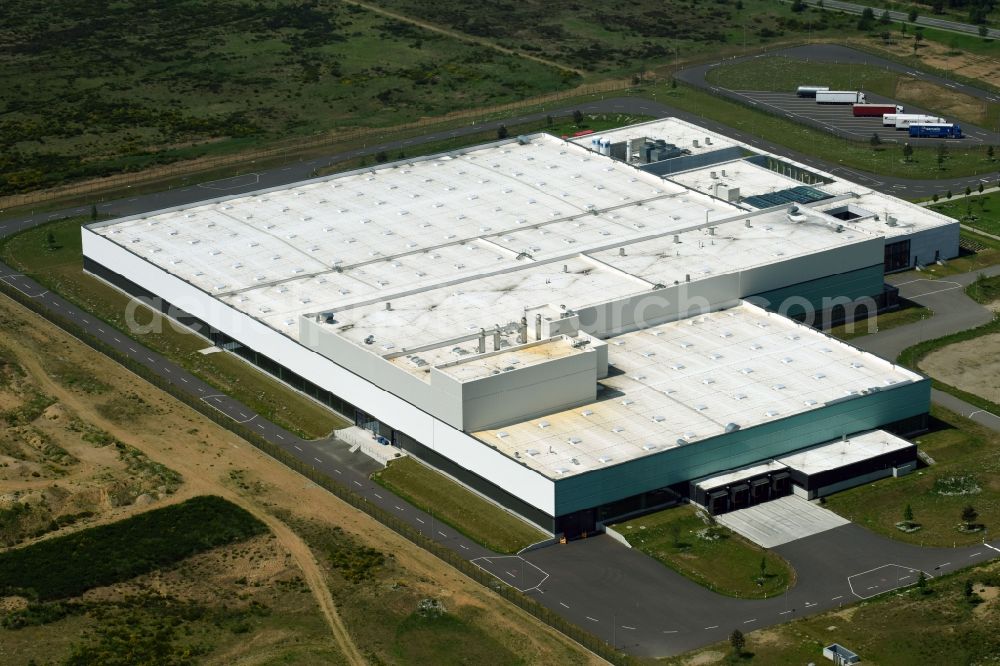 Aerial photograph Schwerin - Nestle - manufacturing plant in the Industrial Park Schwerin in Mecklenburg - Western Pomerania