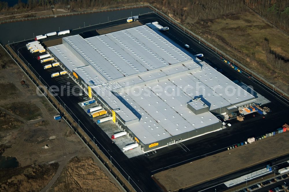 Wörth am Rhein from the bird's eye view: Netto Logistic center in industrial and commercial area iOberwald in Woerth am Rhein in the state Rhineland-Palatinate