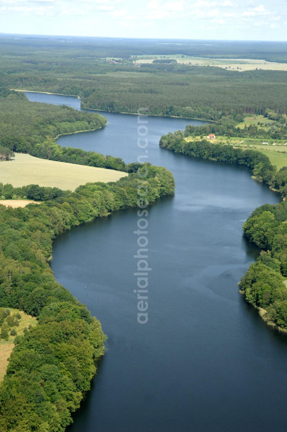 Aerial photograph Templin - Blick auf den Netzowsee bei Templin in Brandenburg. View onto the lake Netzowsee near Templin in Brandenburg / BB.