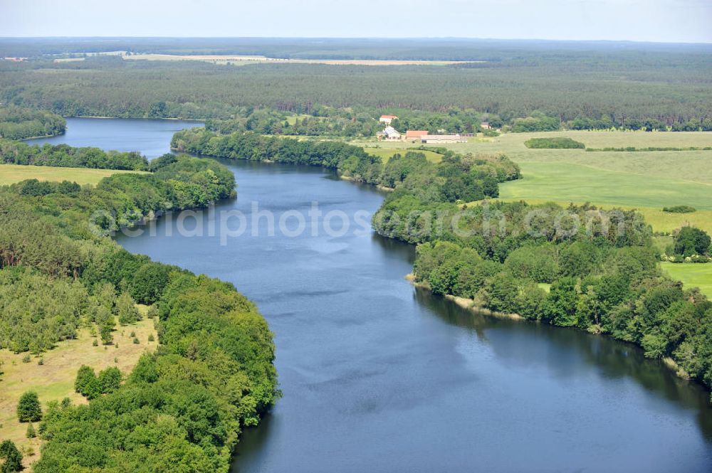 Knehden from above - Blick auf die Ufer des langgestreckten Netzowsee in der Uckermark. View at the lakeside of the elongated lake Netzowsee in the region Uckermark.