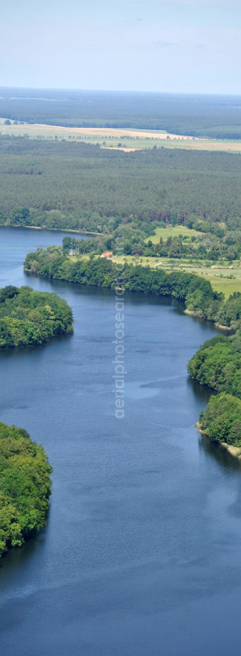 Knehden from above - Blick auf die Ufer des langgestreckten Netzowsee in der Uckermark. View at the lakeside of the elongated lake Netzowsee in the region Uckermark.