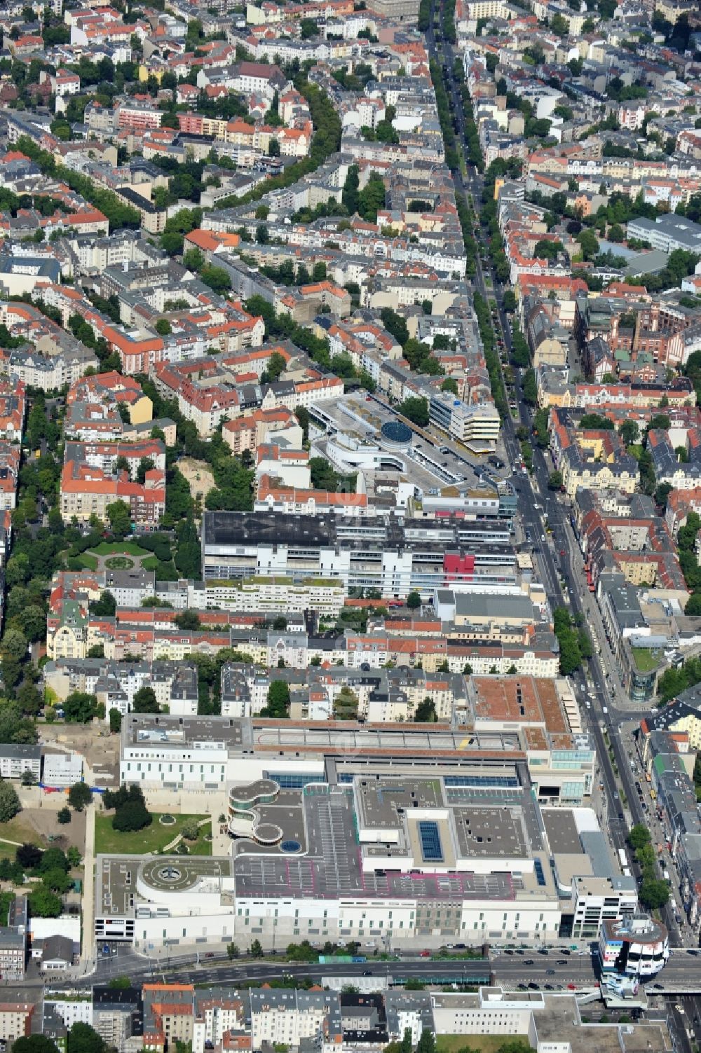 Aerial image Berlin - The shopping center Boulevard Berlin