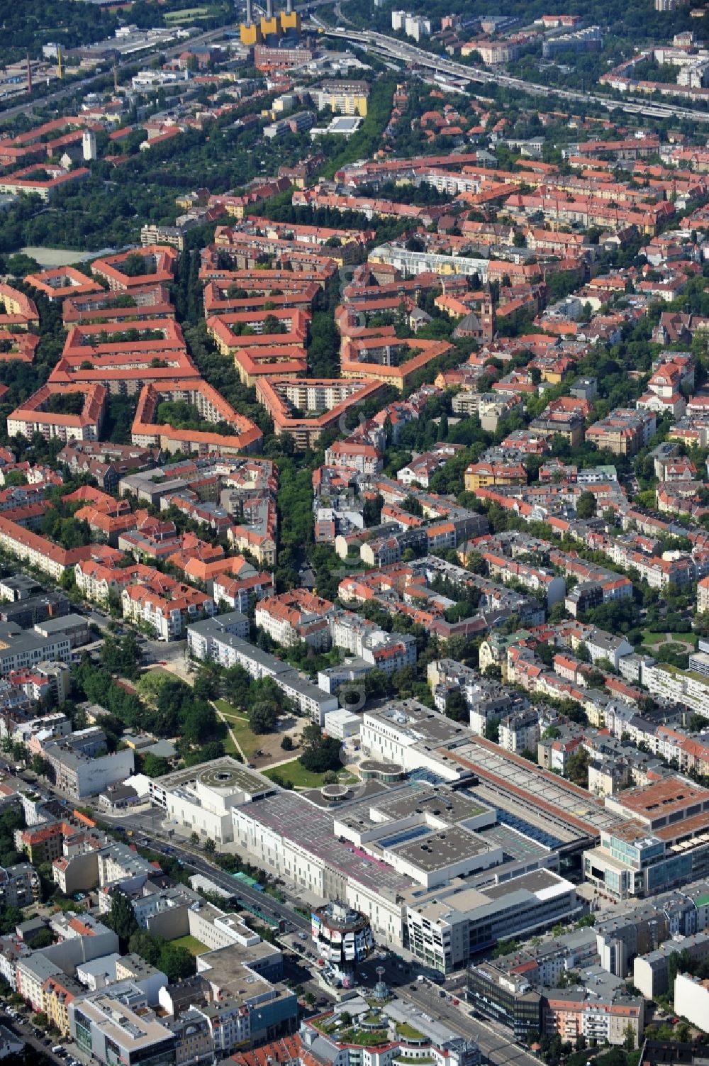 Berlin from above - The shopping center Boulevard Berlin