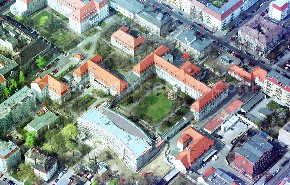 Berlin - Lichtenberg from above - Neu- und Erweiterungsbau am Krankenhaus Lichtenberg