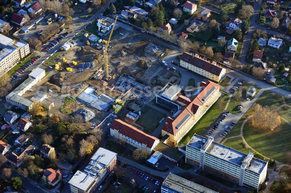 Berlin from the bird's eye view: New build and renovation of the psychiatry clinic at the Vivantes Clinical Centre Hellersdorf at the road Myslowitzer Strasse in Berlin-Kaulsdorf