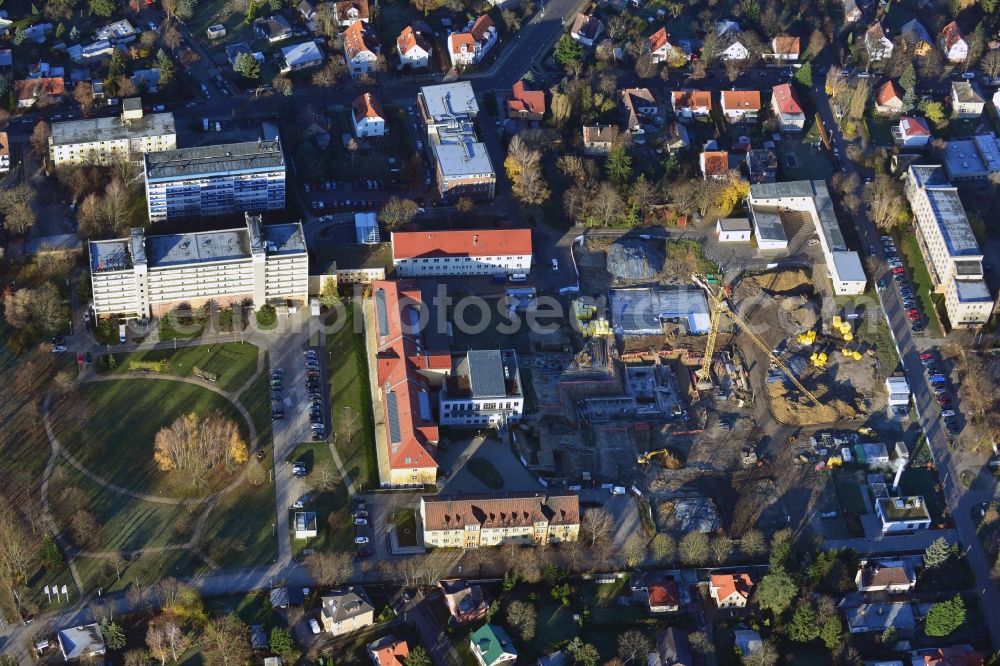 Aerial photograph Berlin - New build and renovation of the psychiatry clinic at the Vivantes Clinical Centre Hellersdorf at the road Myslowitzer Strasse in Berlin-Kaulsdorf