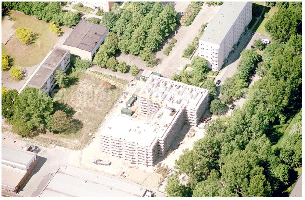 Aerial image Berlin Lichtenberg - 30.05.2004 Berlin Lichtenberg Neubau eines Altenpflege- und Wohnheimes an der Volkradstrasse 30 in 10319 Berlin-Lichtenberg durch die Firma Schuppert Hoch- u. Tiefbau GmbH & Co. KG, Fritz Anderter Str. 99D, 30559 Hannover Telefon 0511 959710 , Telefax 0511 9597111 Email info.hannover@schuppertbau.de