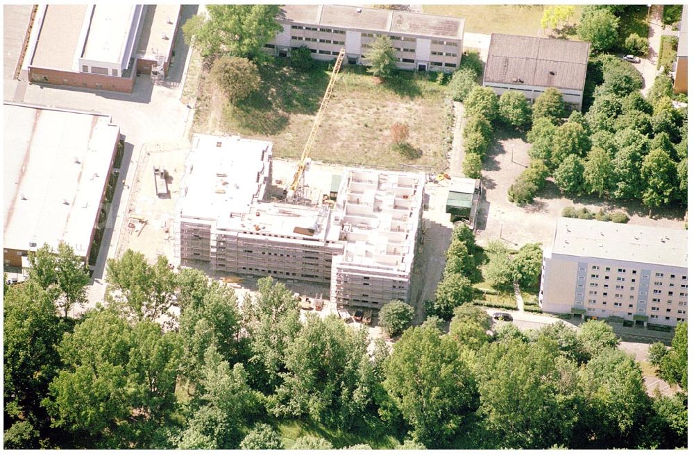 Aerial photograph Berlin Lichtenberg - 30.05.2004 Berlin Lichtenberg Neubau eines Altenpflege- und Wohnheimes an der Volkradstrasse 30 in 10319 Berlin-Lichtenberg durch die Firma Schuppert Hoch- u. Tiefbau GmbH & Co. KG, Fritz Anderter Str. 99D, 30559 Hannover Telefon 0511 959710 , Telefax 0511 9597111 Email info.hannover@schuppertbau.de