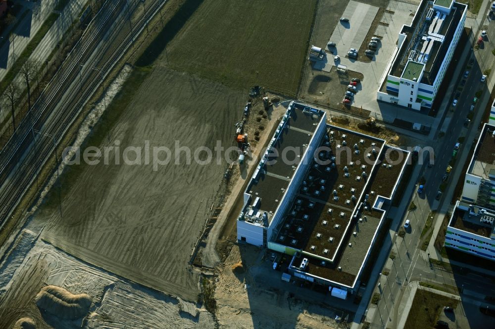 Aerial image Berlin - Construction site of the function and archive building UB-Magazin - Speicherbibliothek and Universitaetsarchiv on Wagner-Regeny-Strasse in the district Adlershof in Berlin, Germany