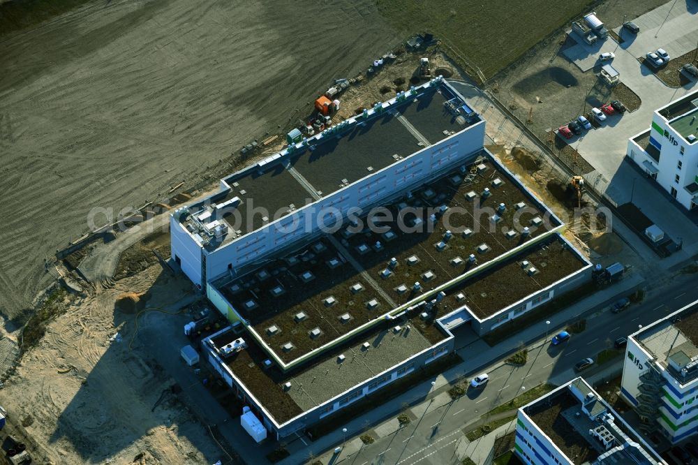 Aerial image Berlin - Construction site of the function and archive building UB-Magazin - Speicherbibliothek and Universitaetsarchiv on Wagner-Regeny-Strasse in the district Adlershof in Berlin, Germany