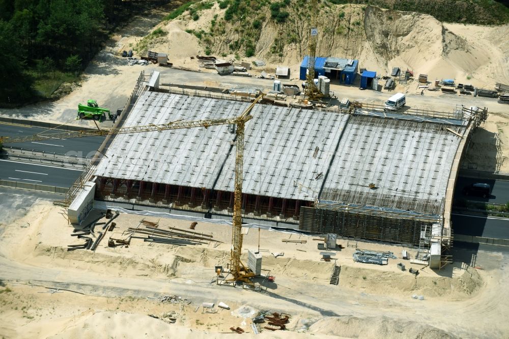 Aerial image Beelitz - Construction site of highway bridge structure applied as a wildlife crossing bridge Wild - Wild swap the BAB A 9 through the ARIKON BAU AG in Beelitz in the state Brandenburg, Germany