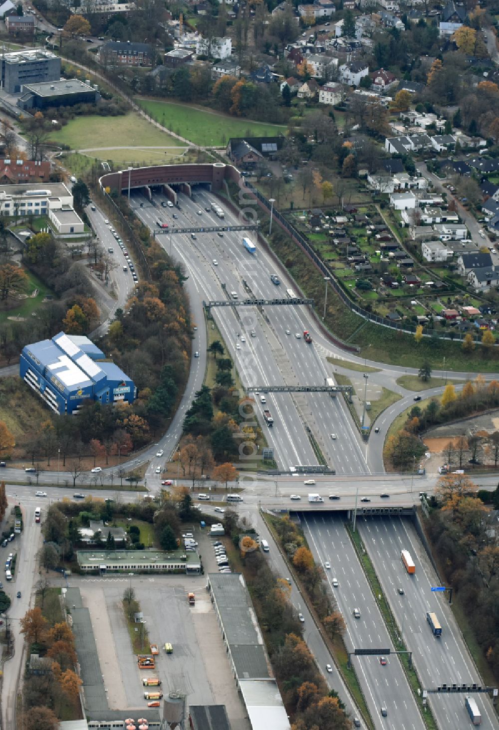 Hamburg from above - New construction of the route in the course of the motorway tunnel construction of the BAB A 7 in the district Othmarschen in Hamburg, Germany