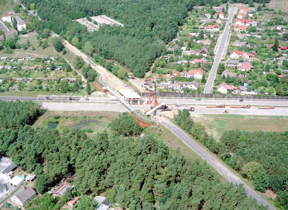 Fürstenwalde / Brandenburg from the bird's eye view: Neubau der Autobahnüberquerung der Straße zwischen FW und Alt Golm an der E30 nach Frankfurt / Oder.