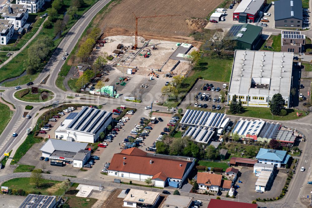 Aerial photograph Ettenheim - New building Aldi construction site in the industrial park Radackern along the Bundesstrasse 3 in Ettenheim in the state Baden-Wurttemberg, Germany